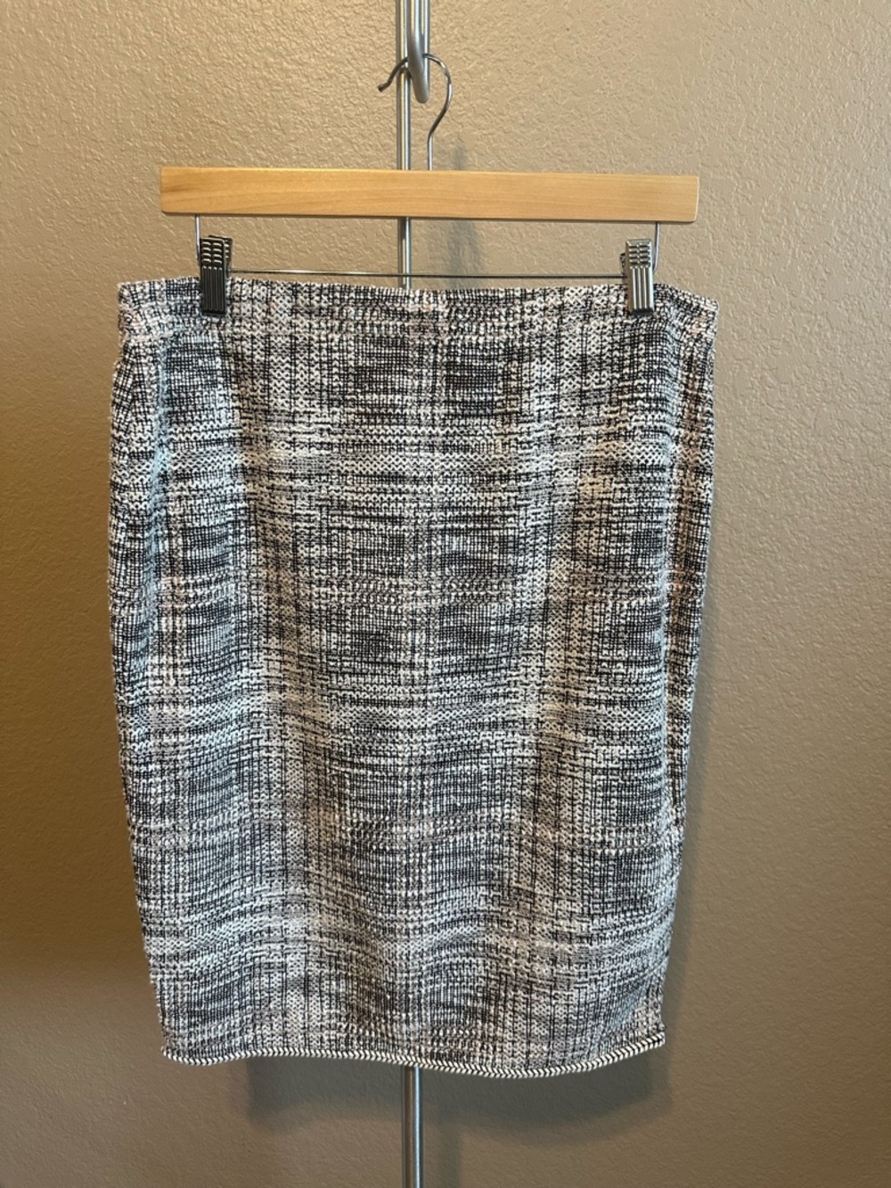 Classic Black & White Tweed Pencil Skirt